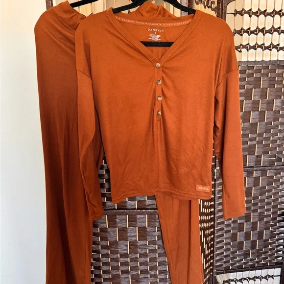 Chocolate Brown Skin-soft Lounge set - Picture 3 of 5